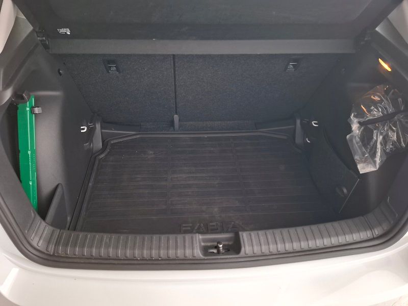 Škoda Fabia (2025) SELECTION TS 70/1.0 M5F - fotka 19 z 29