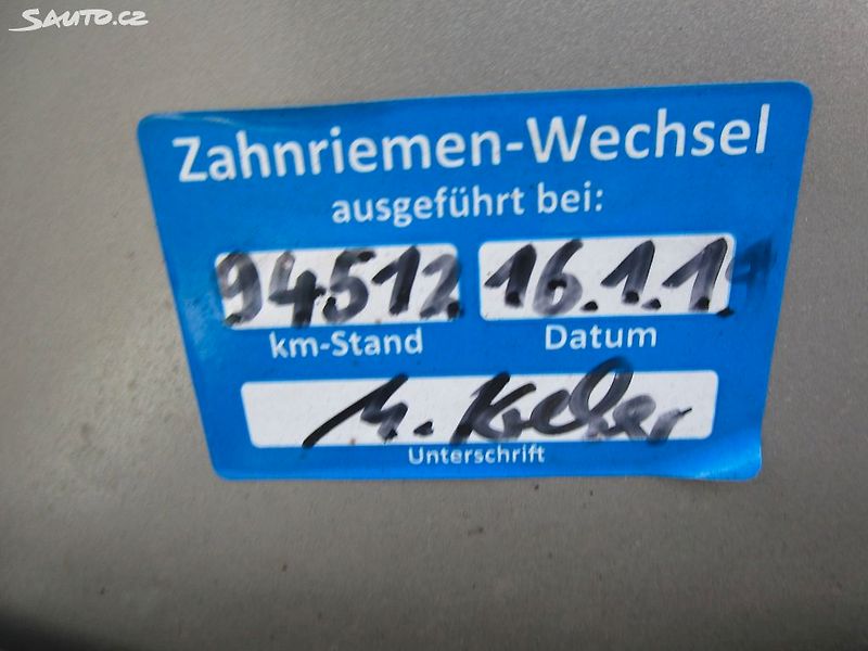 Peugeot 207 1,4 - 54KW + BATERIE - fotka 16 z 19