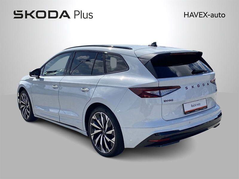 Škoda Enyaq (2025) 85 Sportline - fotka 35 z 38
