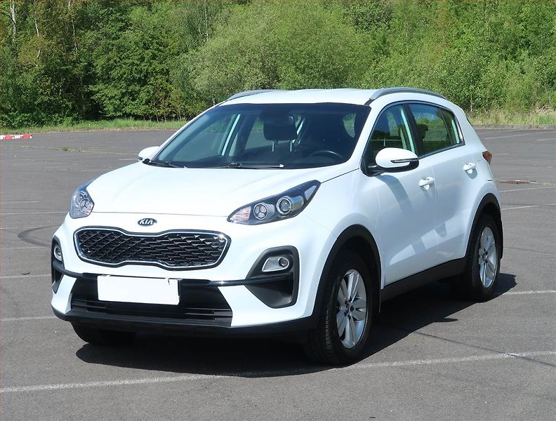 Kia Sportage (2020) 1.6 GDI, Tempomat - fotka 2 z 14