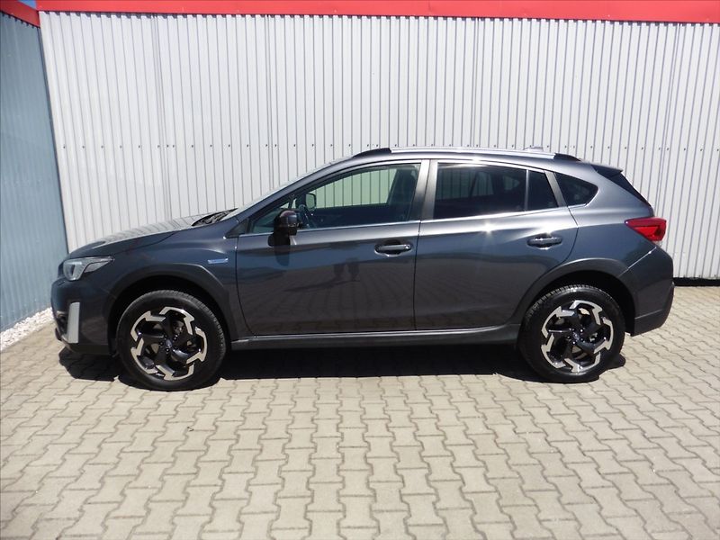 Subaru XV 2,0 Exclusive AWD A/T, EyeSigh - fotka 5 z 24