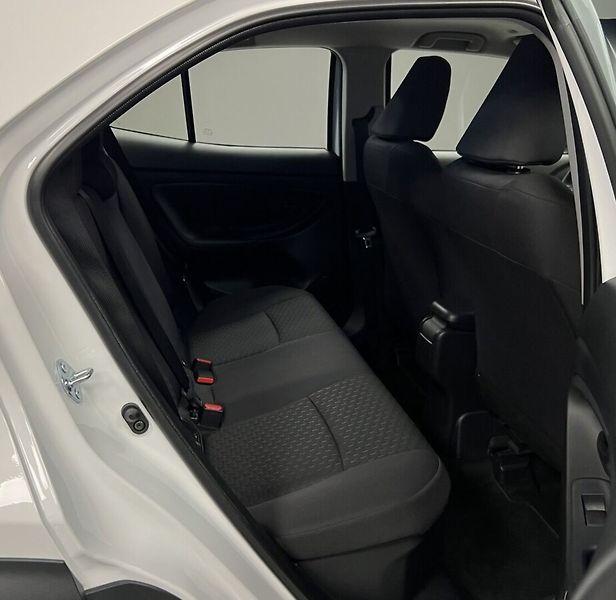 Toyota Yaris Cross 1,5 Hybrid AT Comfort - fotka 13 z 17