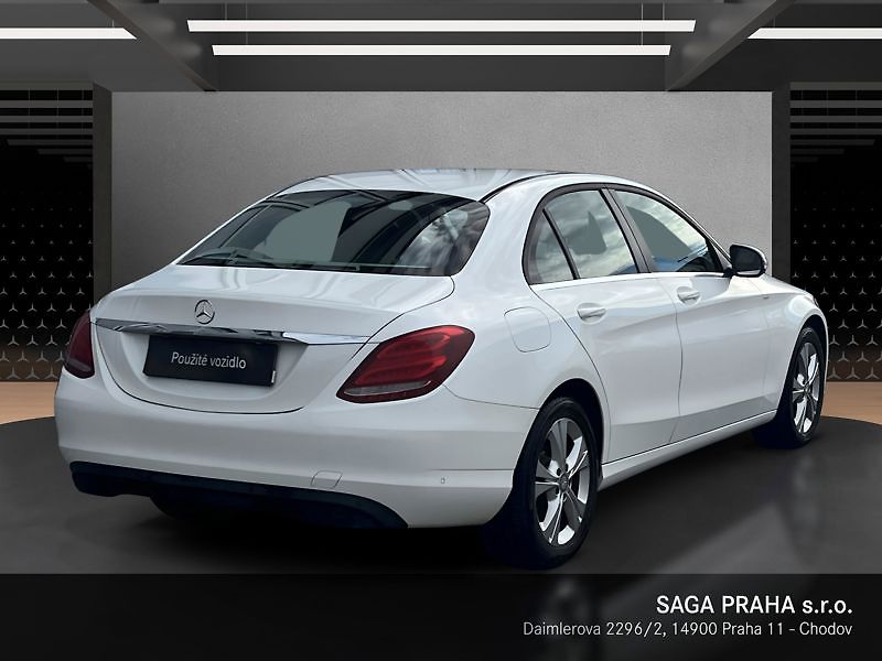 Mercedes-Benz Třídy C Třída C 200 d Aut. - fotka 4 z 18