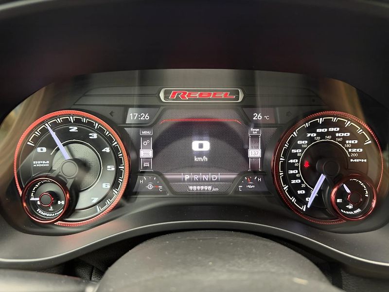 Dodge RAM (2019) +HEMI+REBEL+FUEL+LIFT+ - fotka 16 z 20