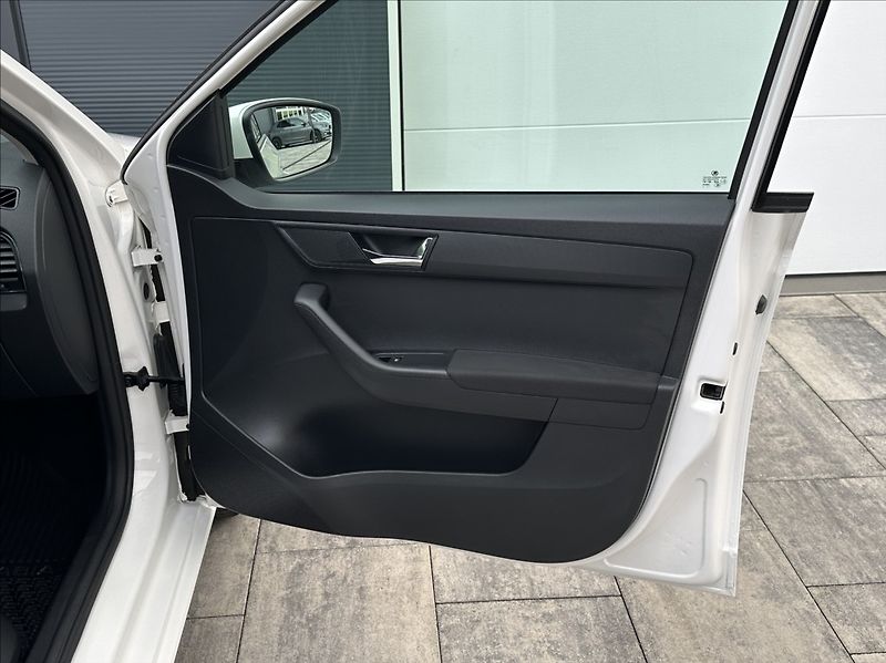 Škoda Fabia 1,0 TSI 95PS  Ambition Top - fotka 18 z 54