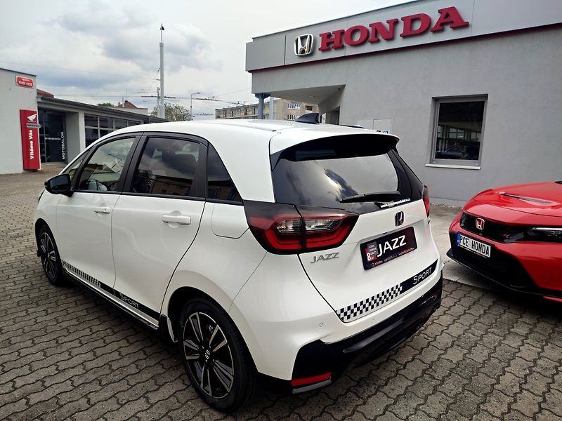 Honda Jazz (2026) SPORT + 1.5eHEV 122k AKCE !!! - fotka 27 z 35