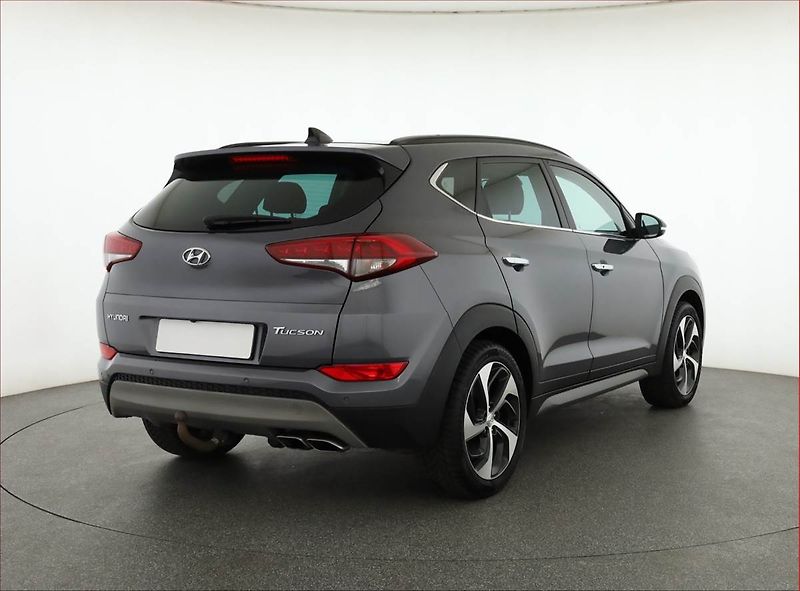 Hyundai Tucson (2016) 1.6 T-GDI, Serv.kniha, Kůže - fotka 5 z 18
