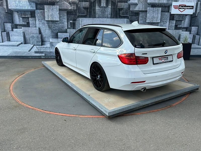BMW Řada 3 (2014) 318D,2.0D,105KW,4x4,KW PODVO. - fotka 8 z 27