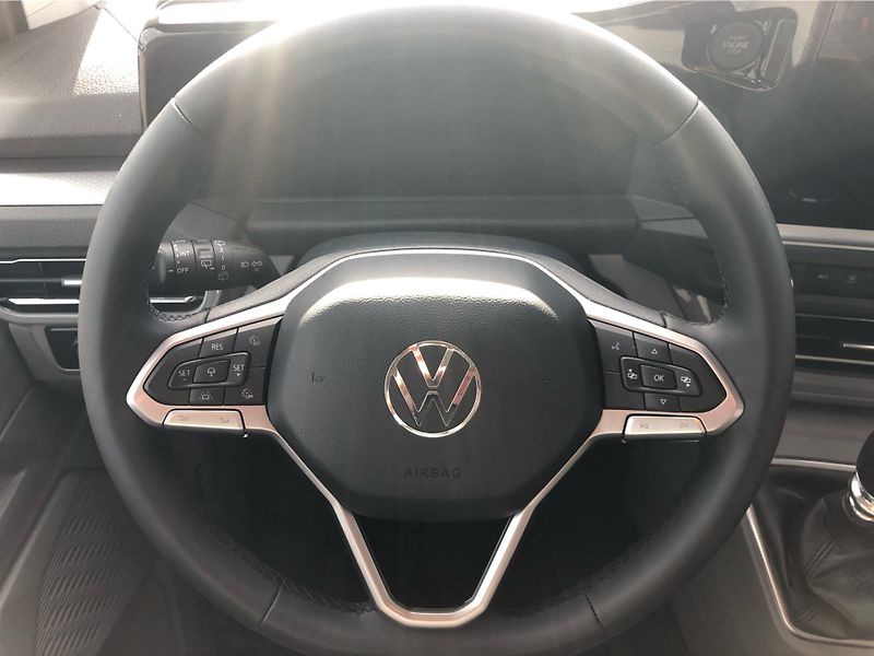 Volkswagen Caravelle (2025) Style 2.0 TDI DR - fotka 19 z 28