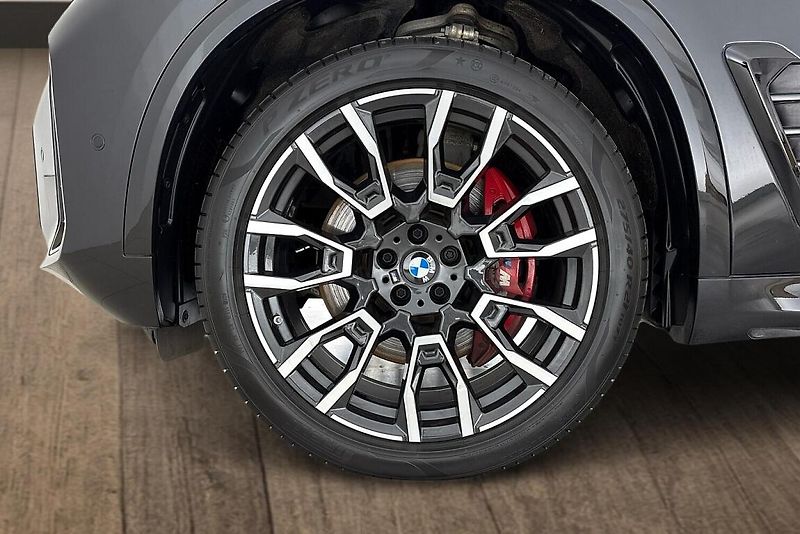 BMW X5 xDrive30d - fotka 29 z 29