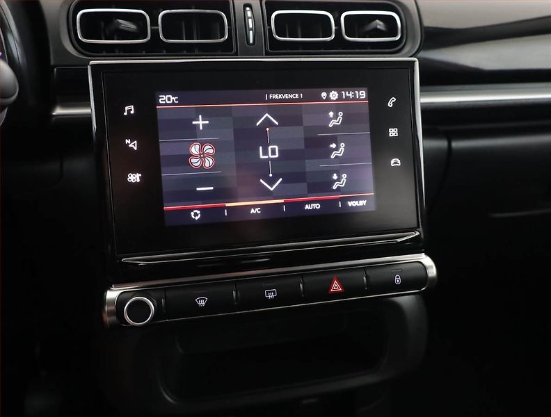 Citroën C3 (2024) 1.2 PureTech, Serv.kniha - fotka 10 z 16