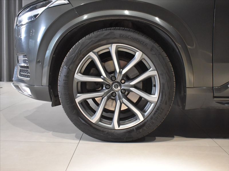Volvo XC90 2,0 D5 AWD INS, Bowers,vzduch, - fotka 7 z 31