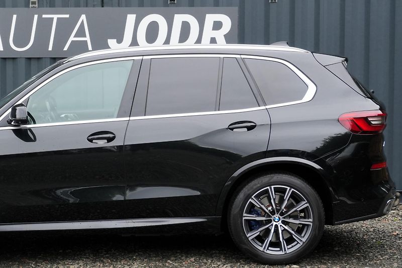 BMW X5 45e, ČR, H/K, Ventilace, Tažné - fotka 3 z 43