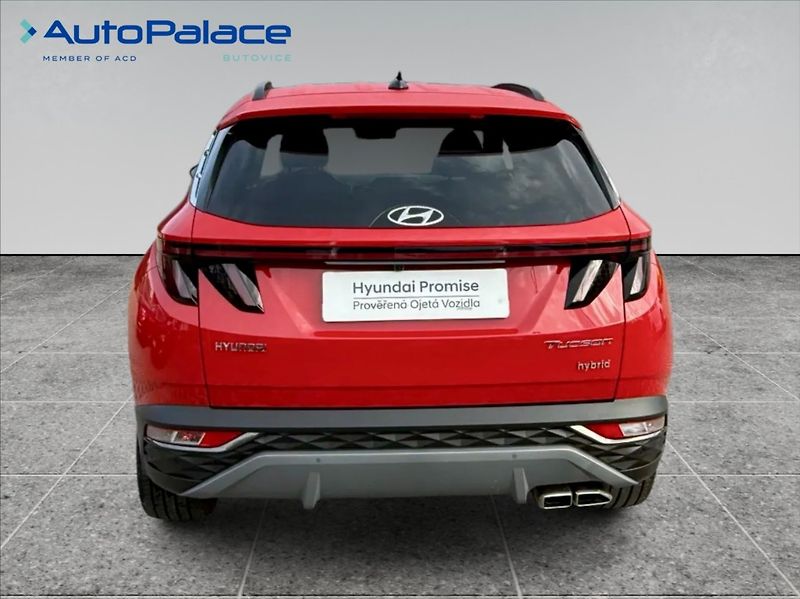Hyundai Tucson 1,6 T-GDI STYLE 1.MAJITEL 4X4 - fotka 5 z 12