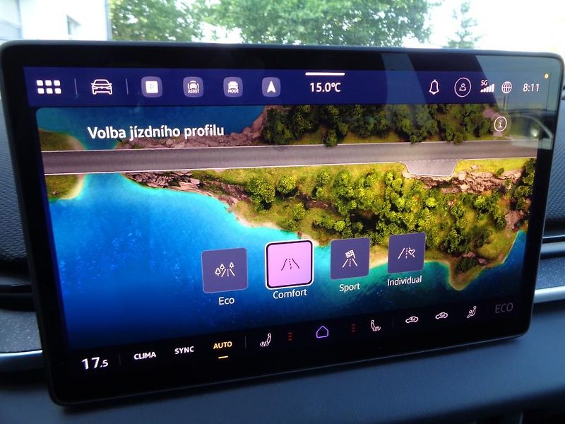 Volkswagen ID.3 NEO LIFE  58 kWh 140 kW - fotka 16 z 30