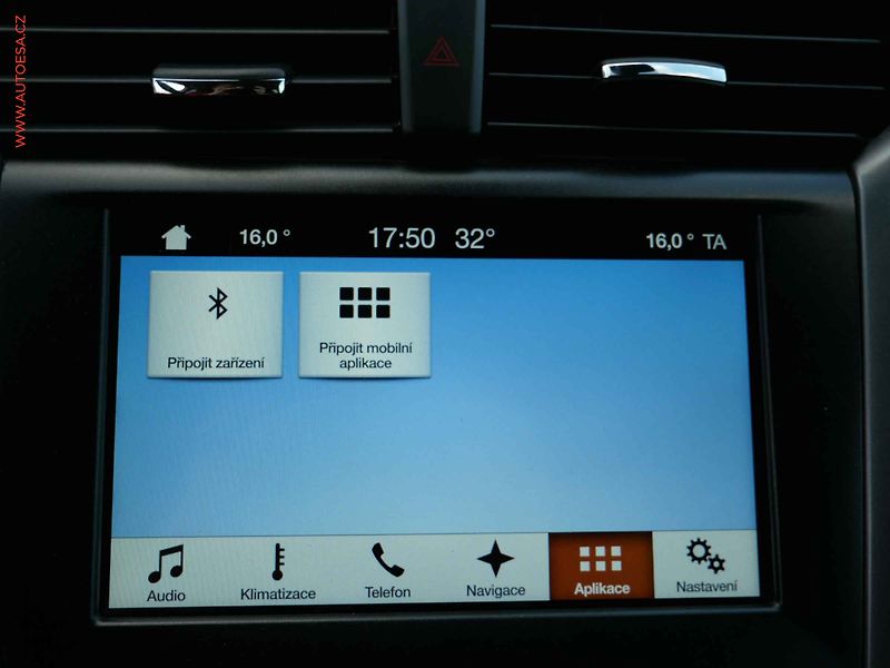 Ford Mondeo (2017) 2.0TDCi, AT, navi, park.asist - fotka 23 z 25
