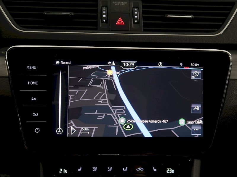 Škoda Superb (2022) iV STYLE 1.4TSI 160KW DSG TAŽN - fotka 31 z 44