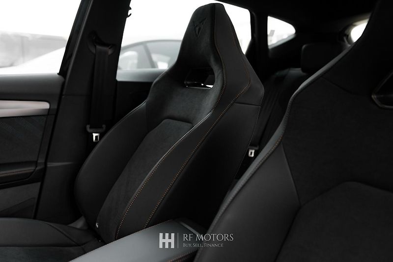 Cupra Formentor (2026) VZ5 390 PS 4Drive, nové - fotka 16 z 30