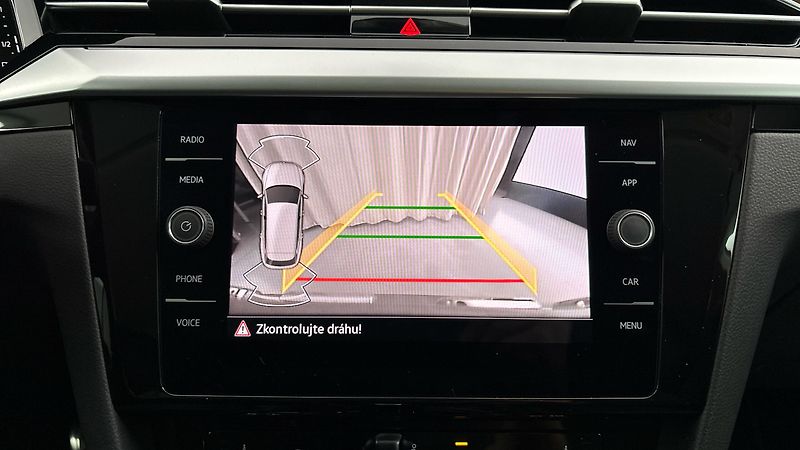 Volkswagen Arteon 2.0 TDI DSG Elegance Shooting - fotka 12 z 31