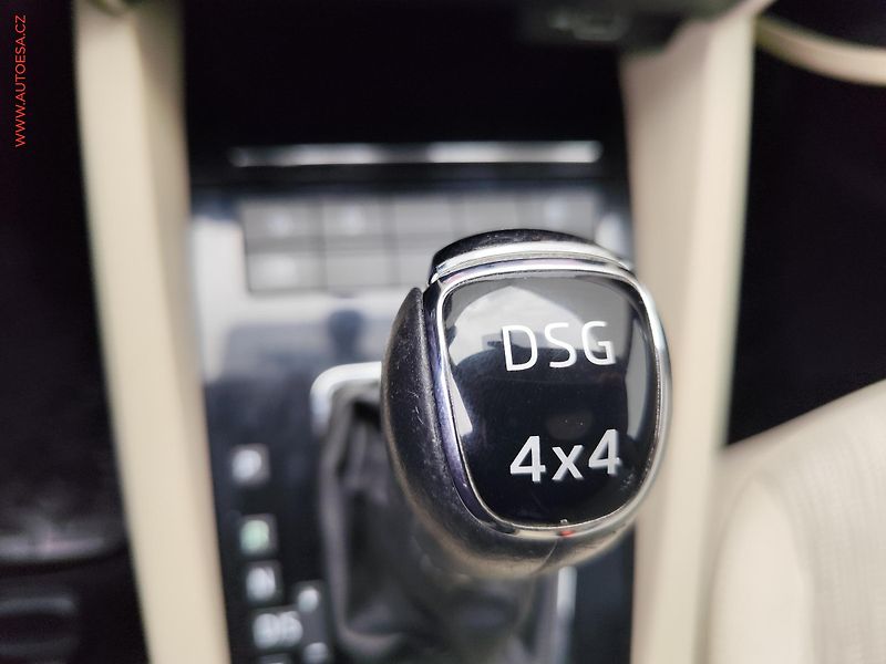 Škoda Octavia (2019) 2.0 TDi 4x4, ČR, DSG, LED - fotka 27 z 28