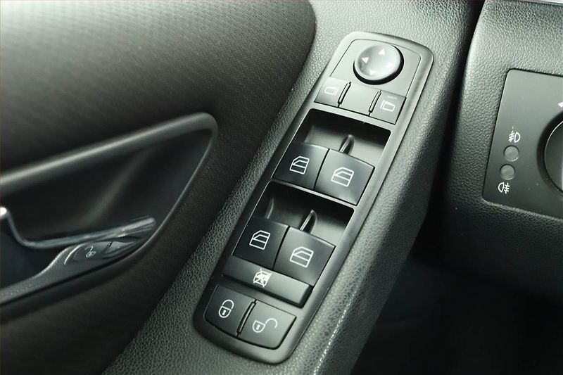 Mercedes-Benz Třídy B (2008) B 170 , Automat, Tempomat - fotka 15 z 15