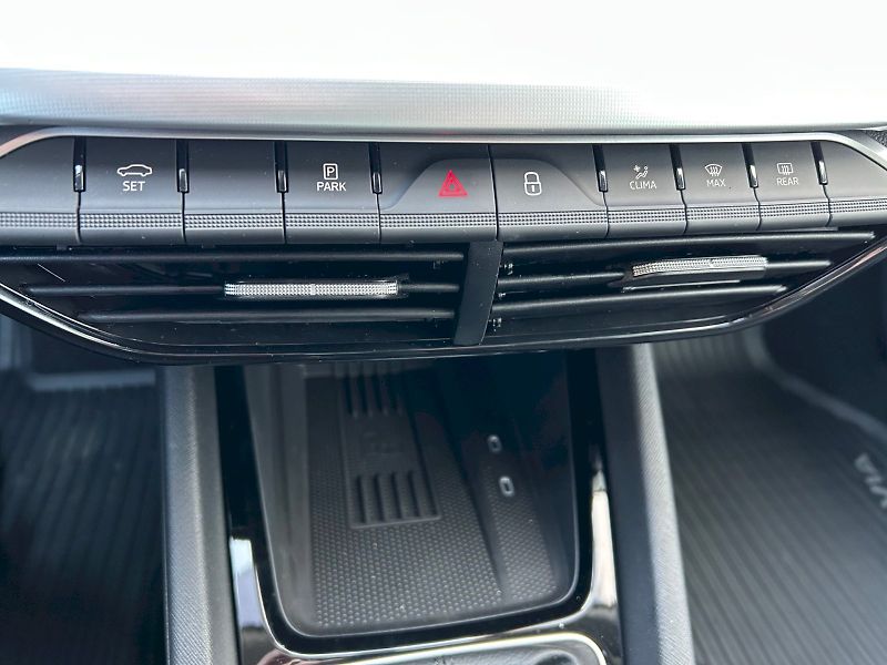 Škoda Octavia (2025) Selection 1.5 TSI 85 kW - fotka 25 z 31