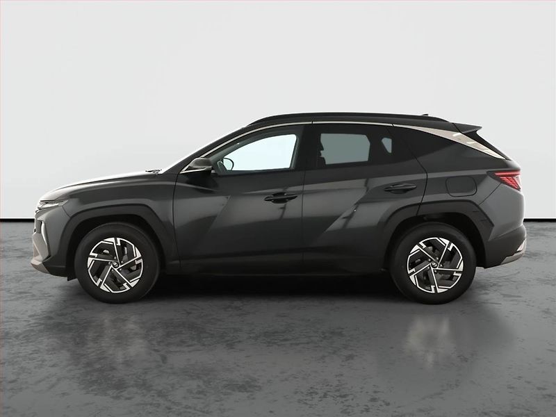 Hyundai Tucson (2024) 1.6 T-GDI - fotka 3 z 21