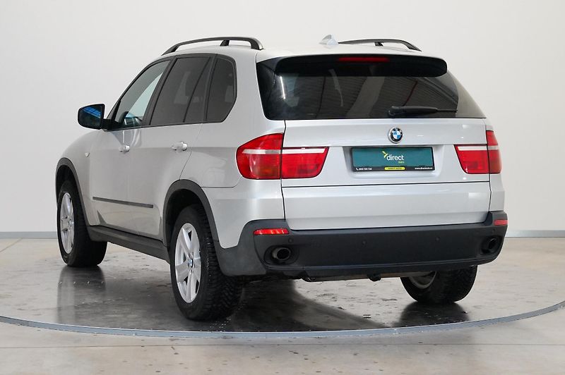 BMW X5 - fotka 4 z 6