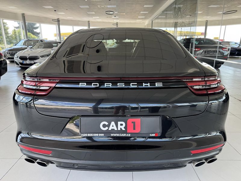 Porsche Panamera 4S 324kW*Chrono*REZERVACE! - fotka 6 z 39