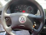 Volkswagen Golf 1,9 TDi,96kW,digiklima,servis, - náhled 17