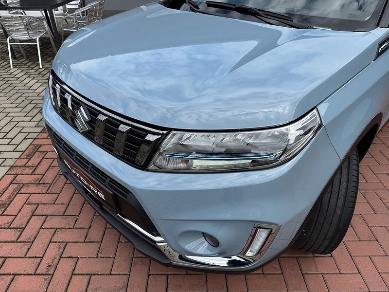 Suzuki Vitara (2021) 1.4 BoosterJet 4x4 Automat LED - fotka 33 z 49