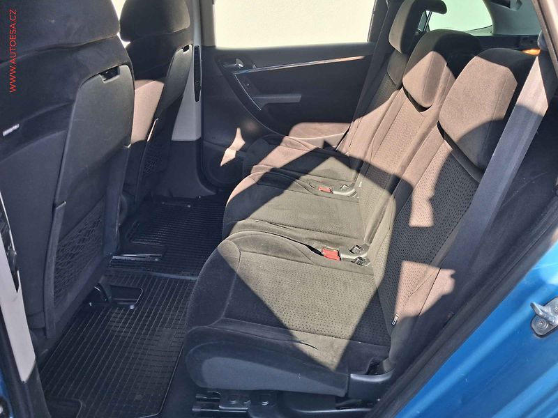 Citroën C4 Picasso (2007) 2.0 HDi, AT, bixen, park - fotka 10 z 16