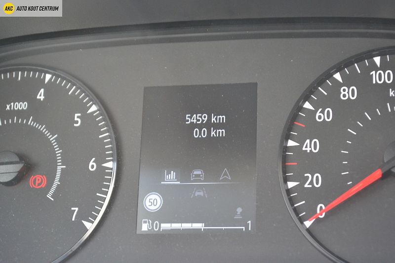 Dacia Sandero Stepway Expression TCe 110 - fotka 37 z 42