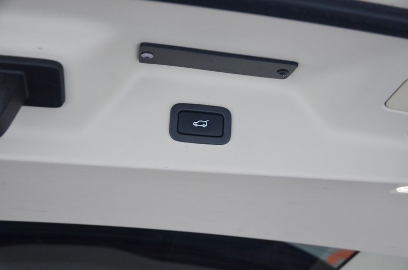 Land Rover Range Rover (2015) 5.0 V8 SC 375kW Autobiography  - fotka 14 z 52
