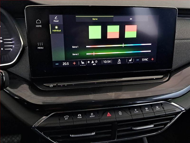 Škoda Octavia (2023) 2.0 TDI - fotka 16 z 20