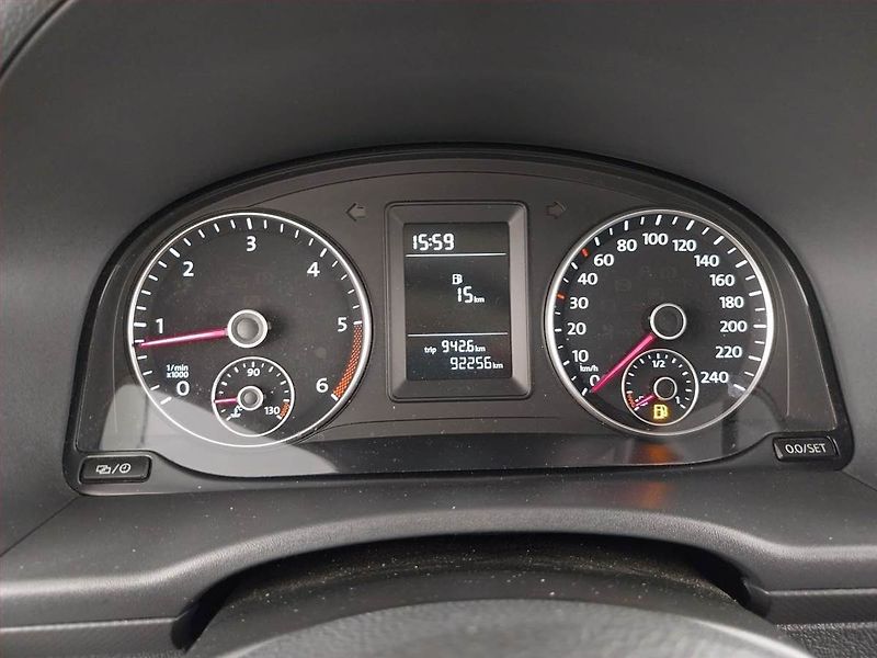 Volkswagen Caddy (2013) 2.0 TDI, 5Míst, ČR - fotka 11 z 17