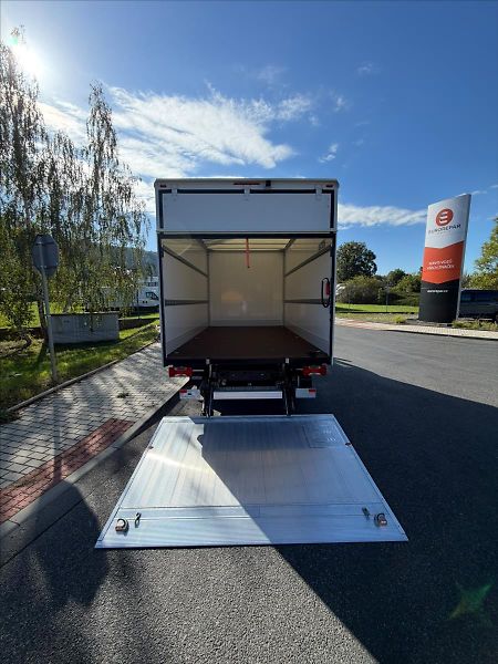 Iveco Daily 3,0 35S16H 3.0 - fotka 9 z 31