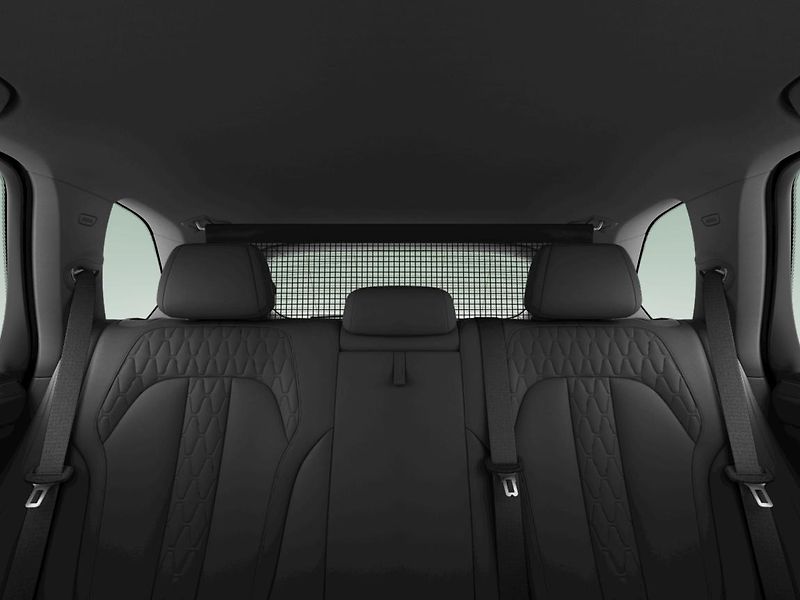 BMW X5 M50i - fotka 10 z 10