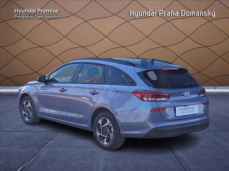 Hyundai i30 1,5   1,5i,SMART CLIMATE - fotka 4 z 9