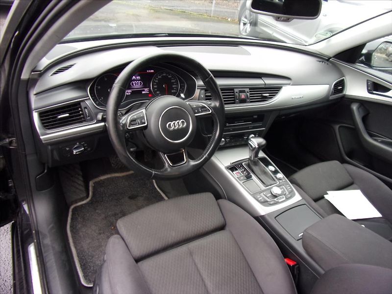 Audi A6 3,0 TDI V6 Quattro 150kW - fotka 17 z 28
