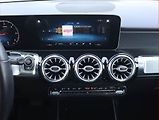 Mercedes-Benz GLB (2021) 200 d - náhled 12