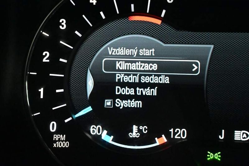 Ford Mondeo (2022) 2.0 LED SONY ACC Tažné 8AT ECO - fotka 26 z 38
