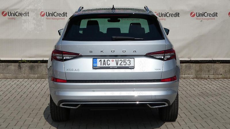 Škoda Kodiaq 2.0 TDI 147 kW L&K 4x4 DSG - fotka 4 z 27