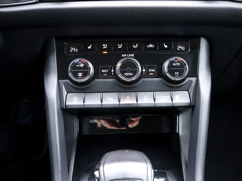 Škoda Kodiaq 2,0 TDI 140kW DSG 4x4 CZ Style - fotka 18 z 25