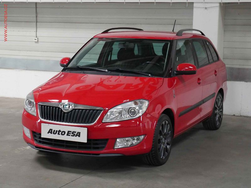 Škoda Fabia (2012) 1.2 TSI, AC. temp. - fotka 3 z 18