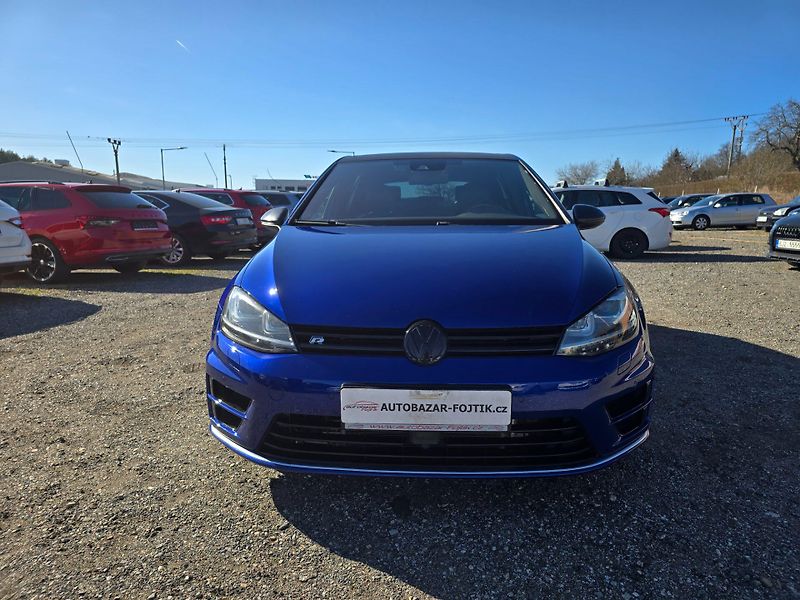 Volkswagen Golf (2014) R 2.0TSi 221KW 4 Motion - fotka 2 z 23