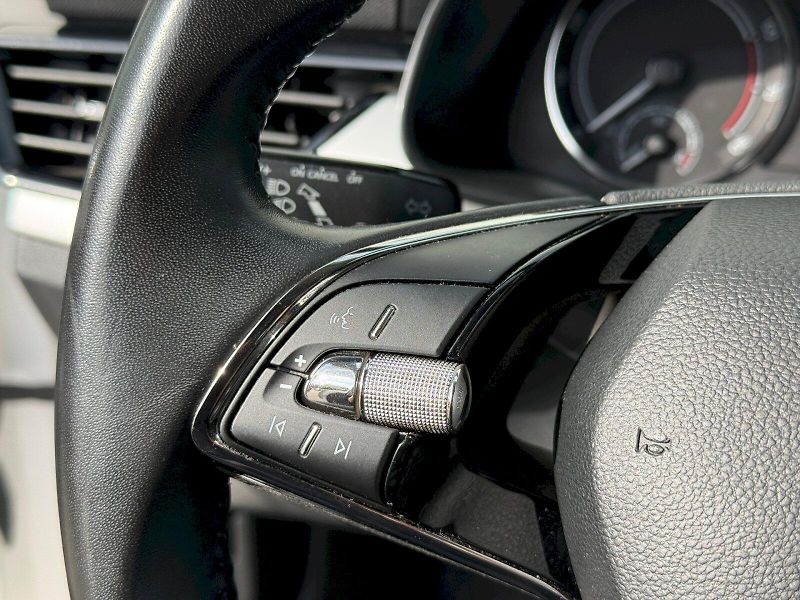 Škoda Scala (2021) 1.0 TSI 70 kW Ambition - fotka 13 z 21