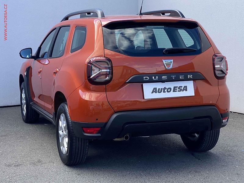 Dacia Duster (2022) 1.0 TCe, Comfort, LED, kamera - fotka 6 z 18
