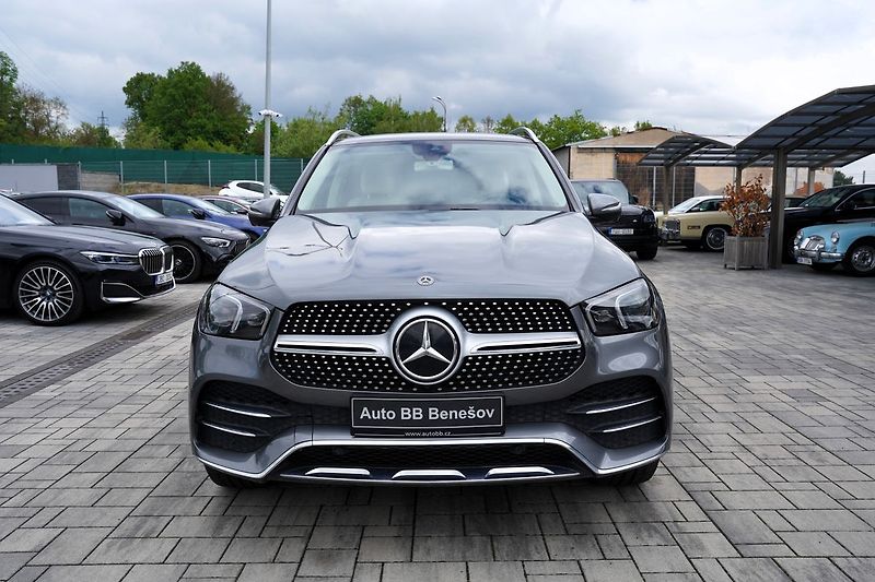 Mercedes-Benz GLE 350d 4Matic AMG/275 PS/ČR - fotka 1 z 49