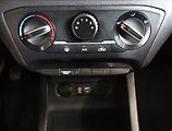 Hyundai i20 (2018) 1.2, Serv.kniha - náhled 13